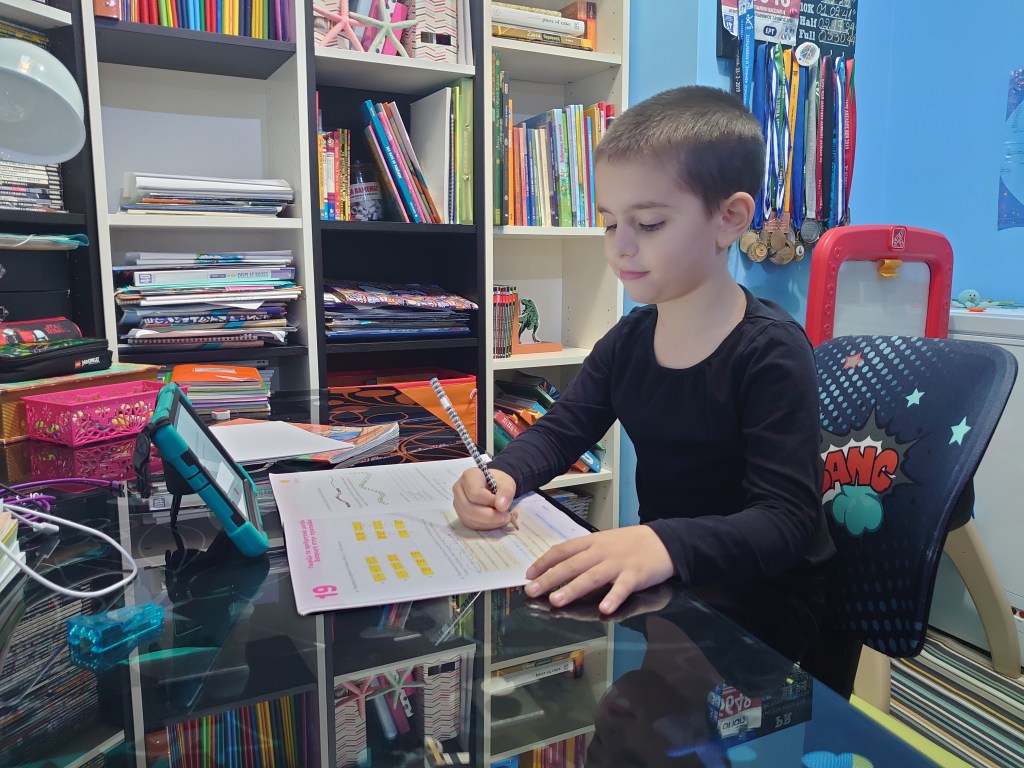 Τηλεκπαίδευση και χρόνος στις οθόνες: Πόσο κακό είναι&nbsp;τελικά;